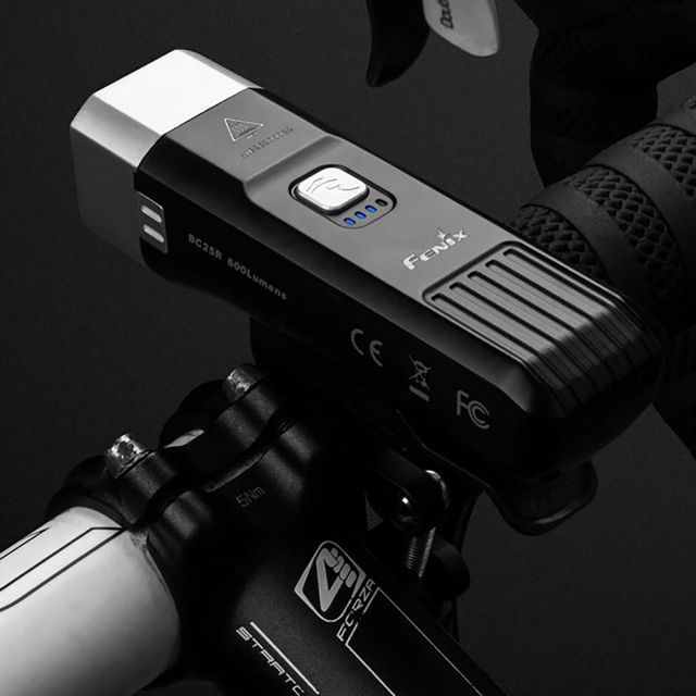 Fenix BC25R USB-ladattava pyörälamppu 600Lm Fenix BC25R USB-ladattava pyörälamppu 600Lm